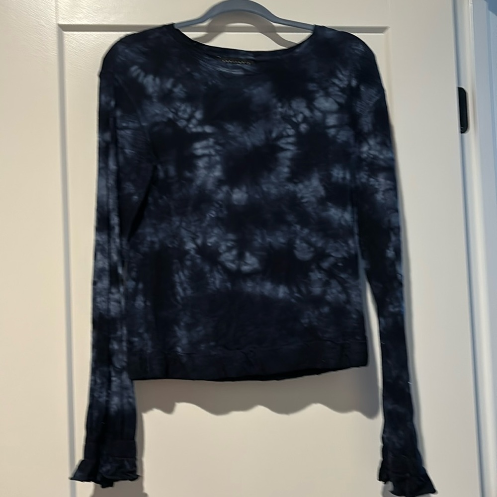 Sanctuary navy blue camouflage top